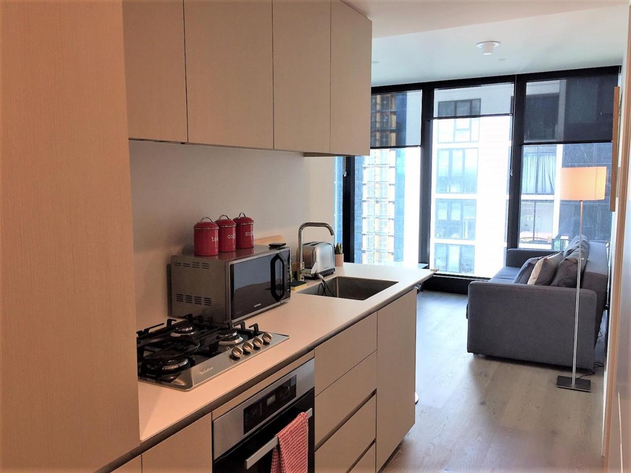 Readyset Apartments On Southbank Boulevard Melbourne Exterior photo